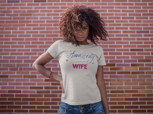 Amazing Wife Women's Favorite Tee